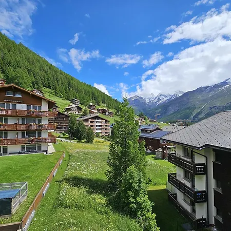 Cresta 3rd Floor * Saas Fee